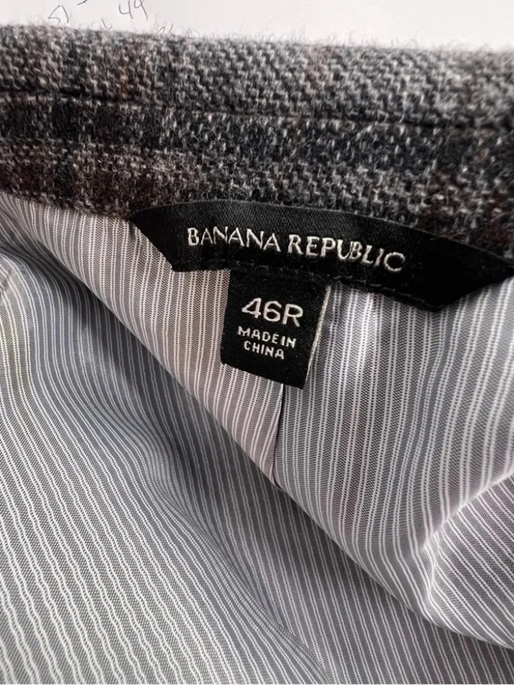 BANANA REPUBLIC Men’s 100% Wool Plaid Blazer | Heritage Gray Check